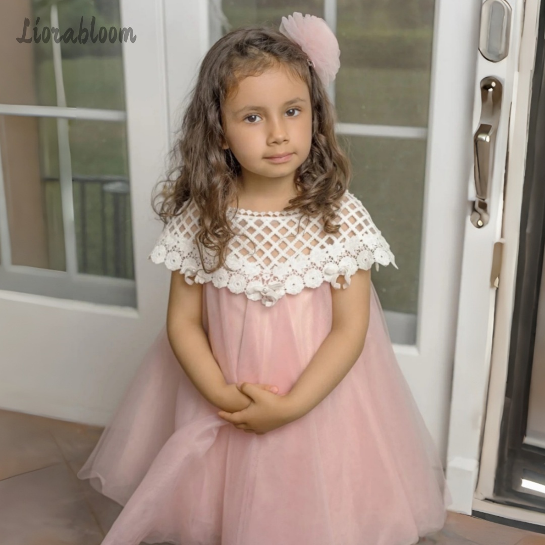 ชุดเดรสเด็กผู้หญิงแบบกำหนดเอง  - Formal Attire Woman บทวิจารณ์และราคา